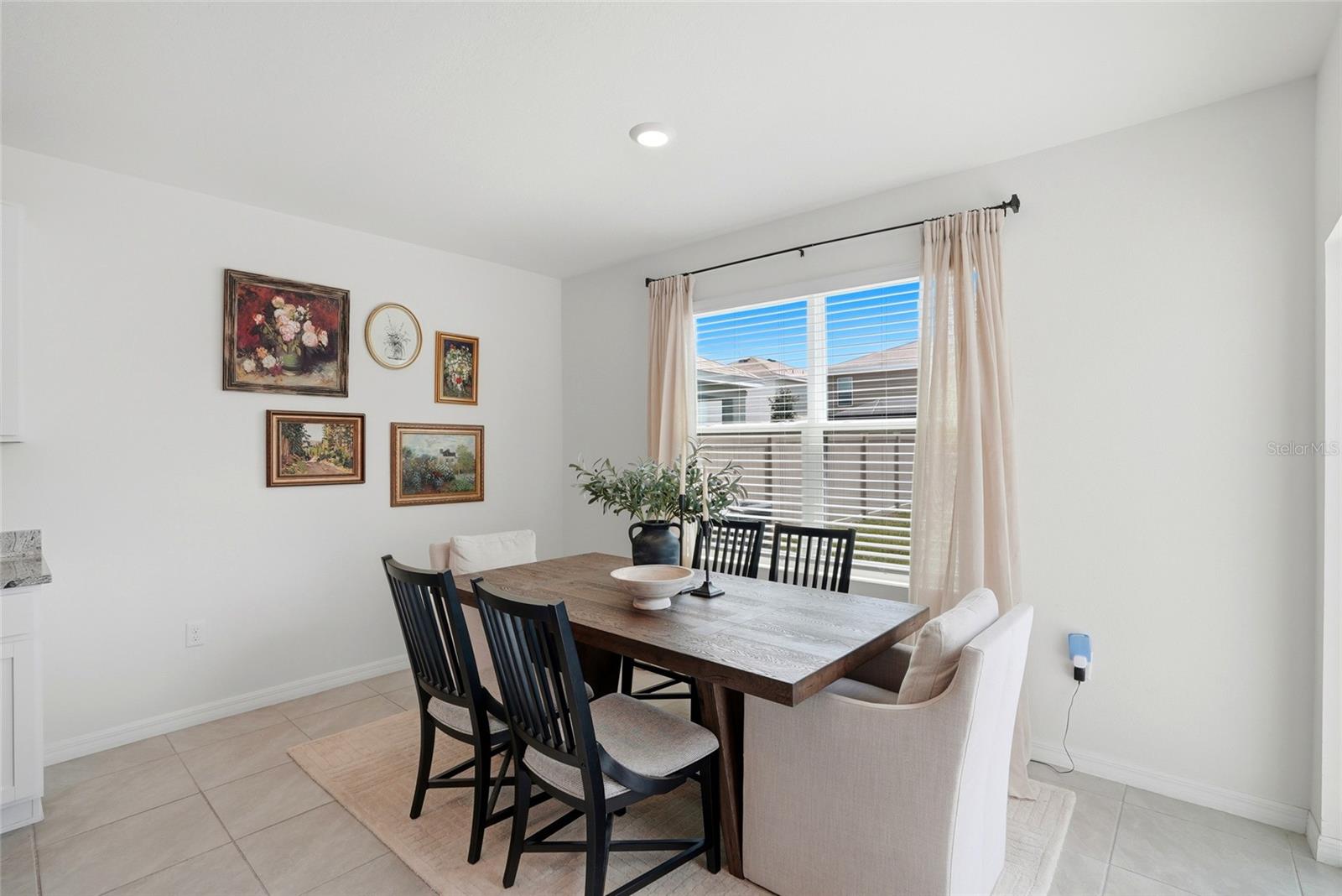 5674 CHORLEYWOOD LN
