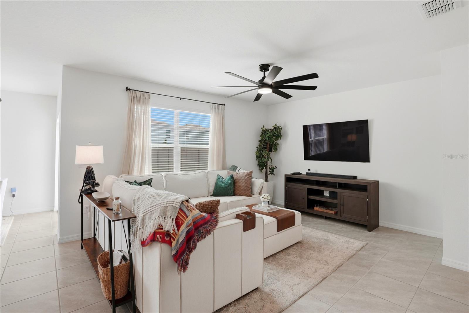 5674 CHORLEYWOOD LN