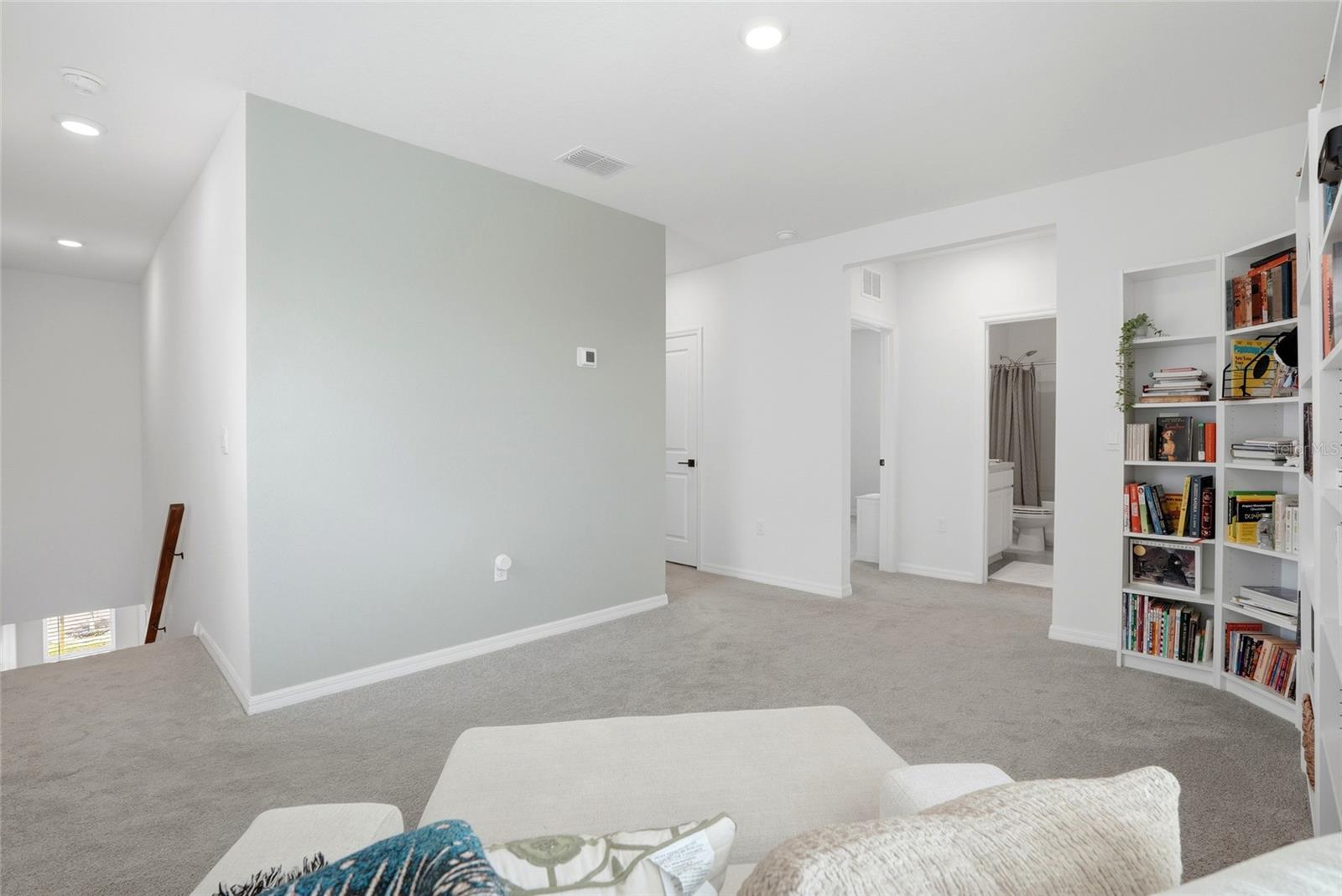 5674 CHORLEYWOOD LN