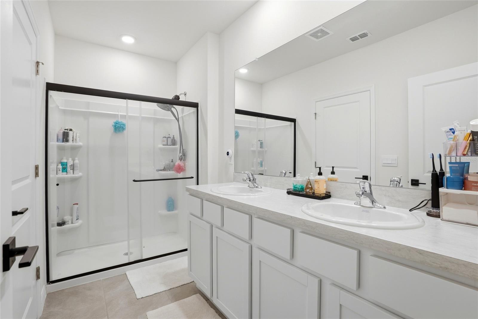 5674 CHORLEYWOOD LN