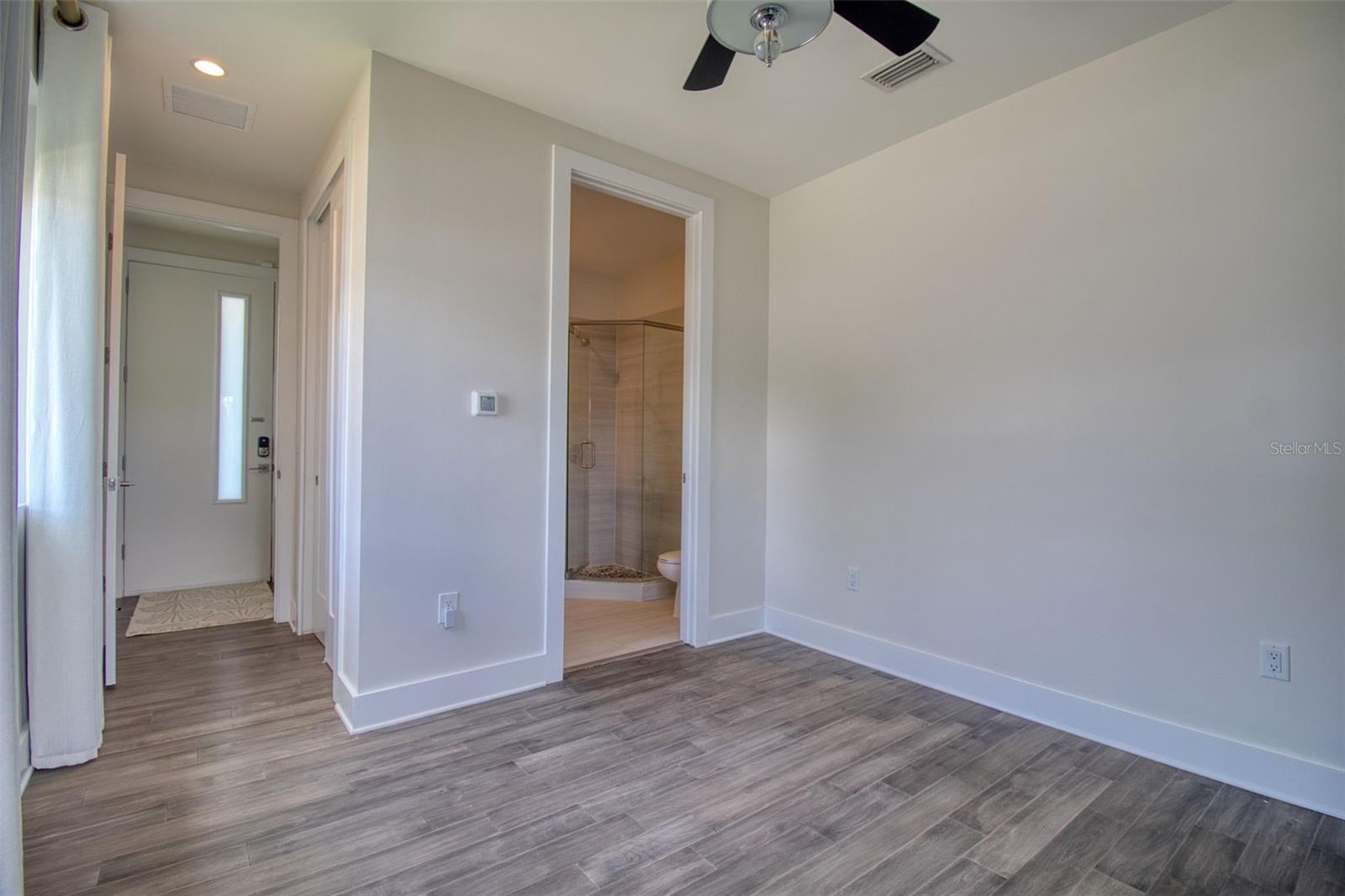 3100 W PAUL AVE #2
