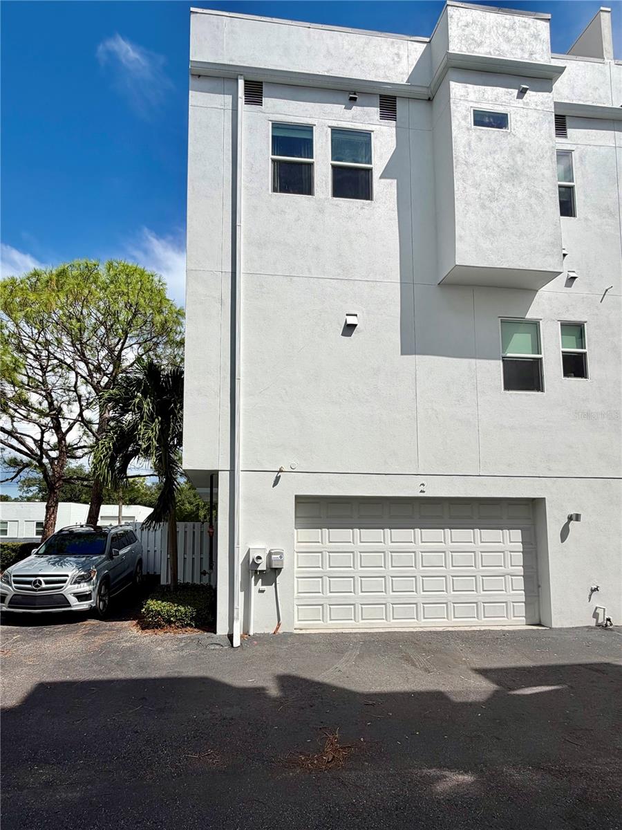 3100 W PAUL AVE #2