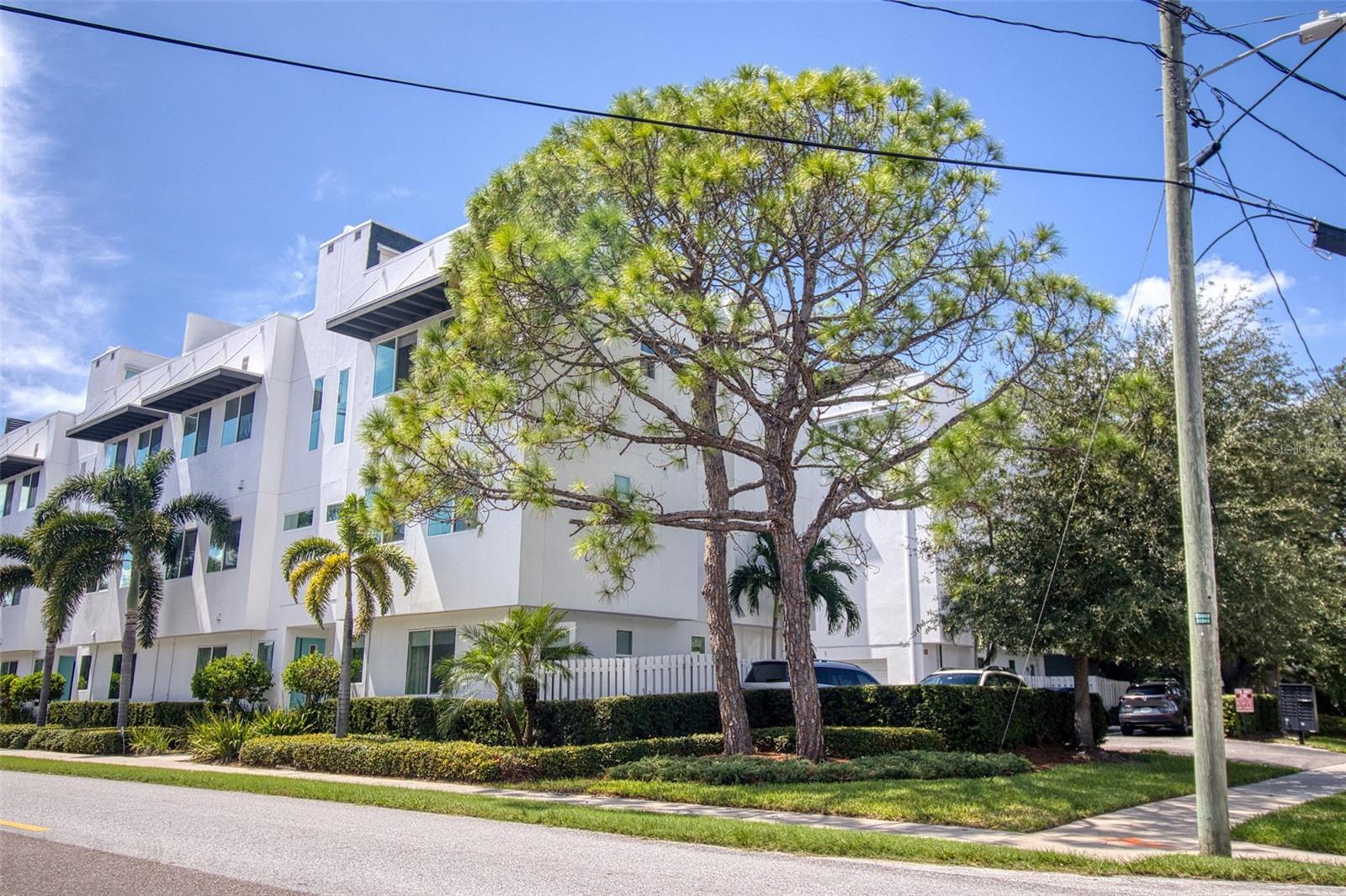 3100 W PAUL AVE #2