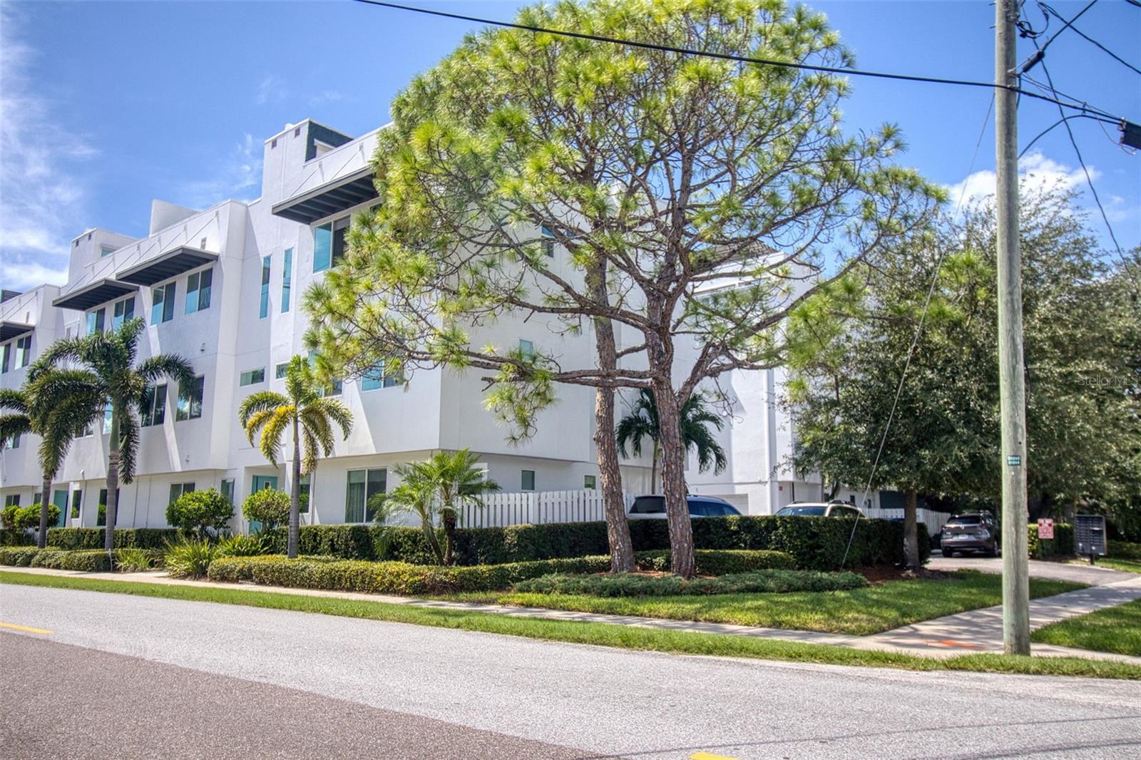 3100 W PAUL AVE #2