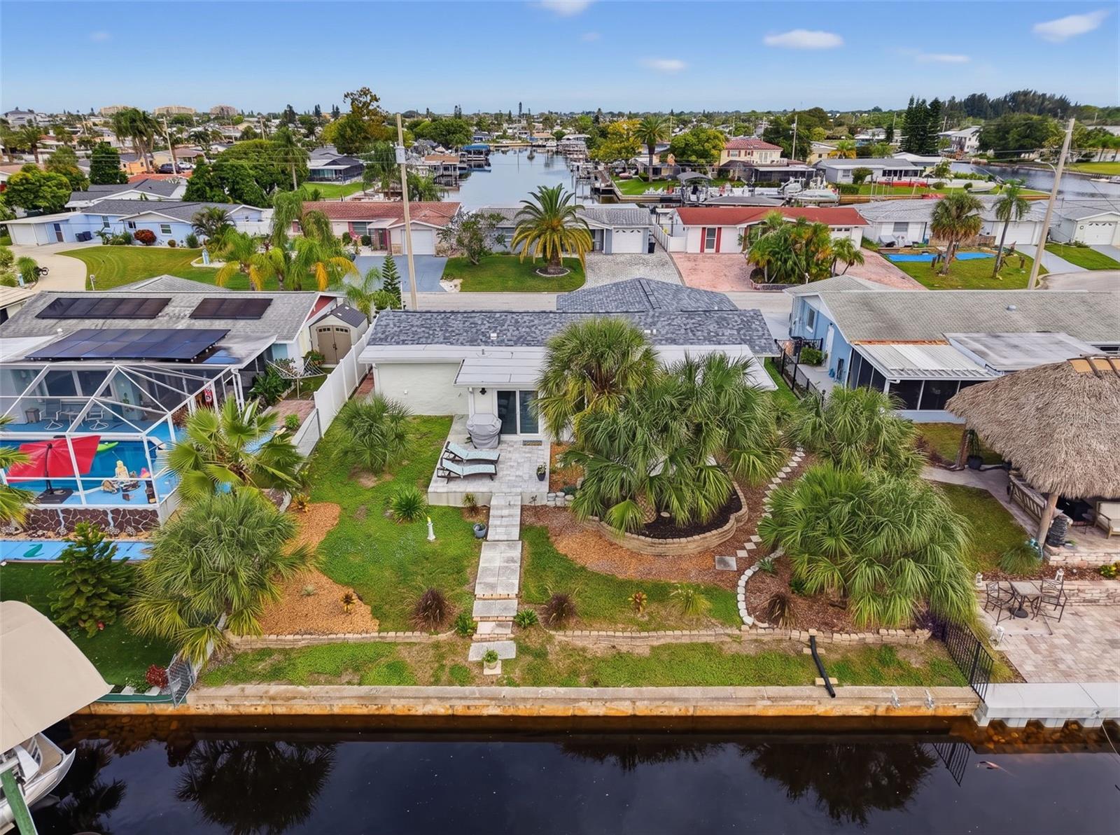 6618 LEESIDE ISLE