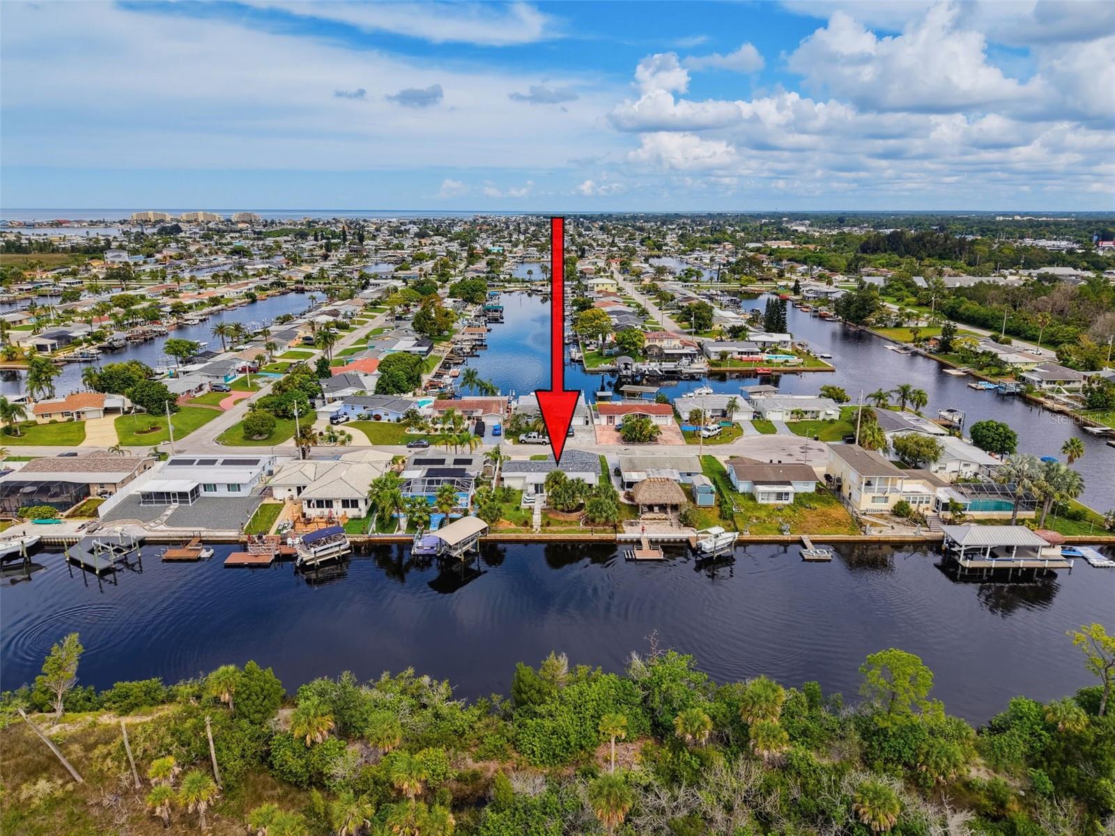 6618 LEESIDE ISLE