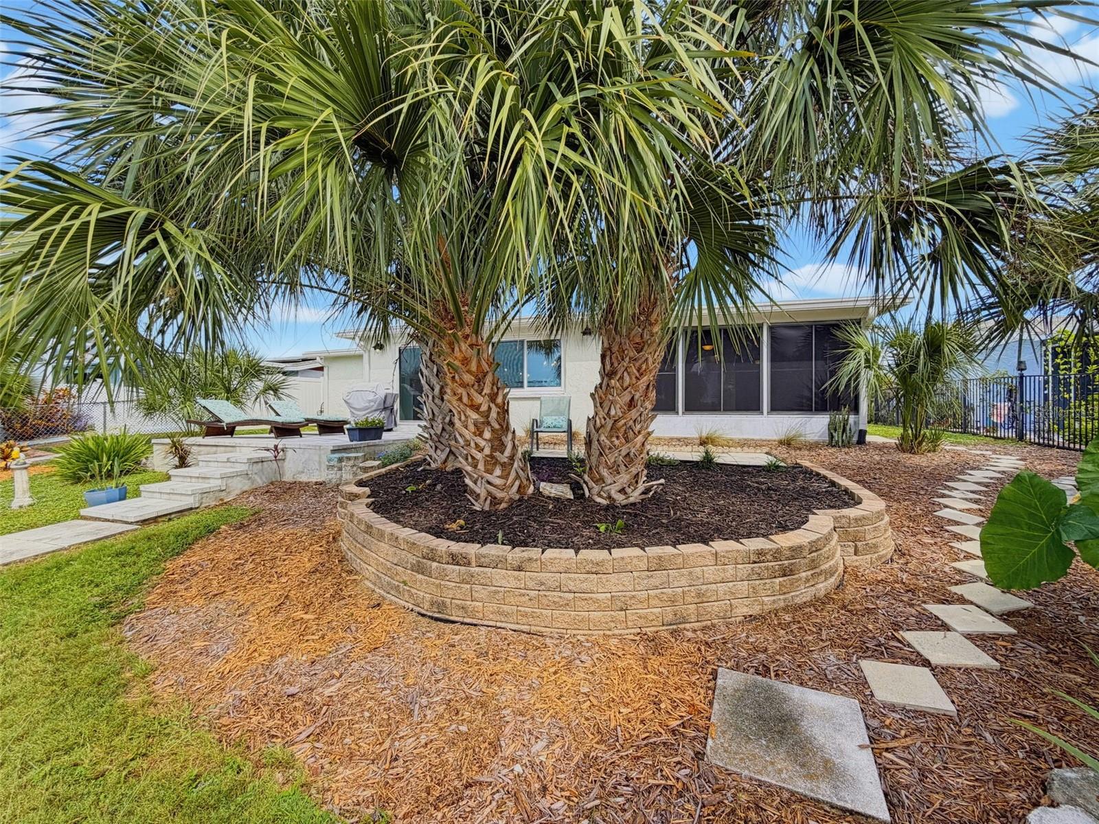 6618 LEESIDE ISLE