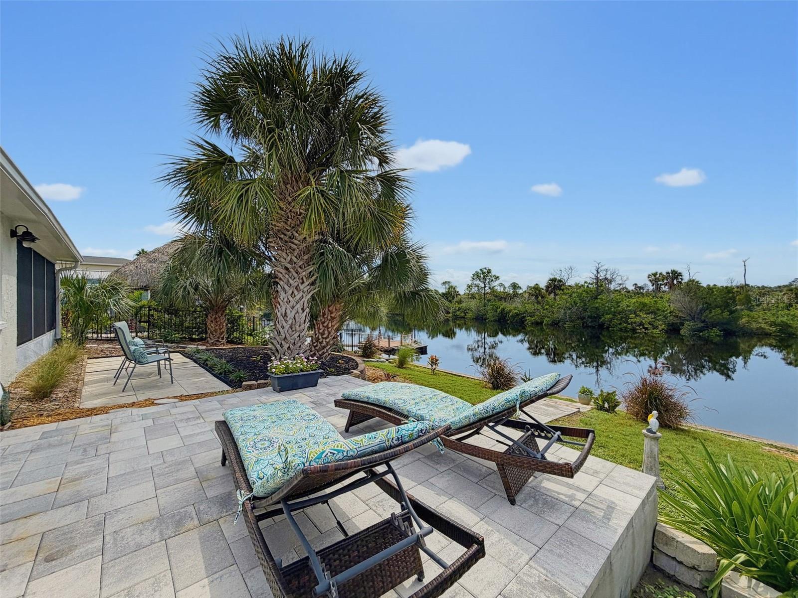 6618 LEESIDE ISLE