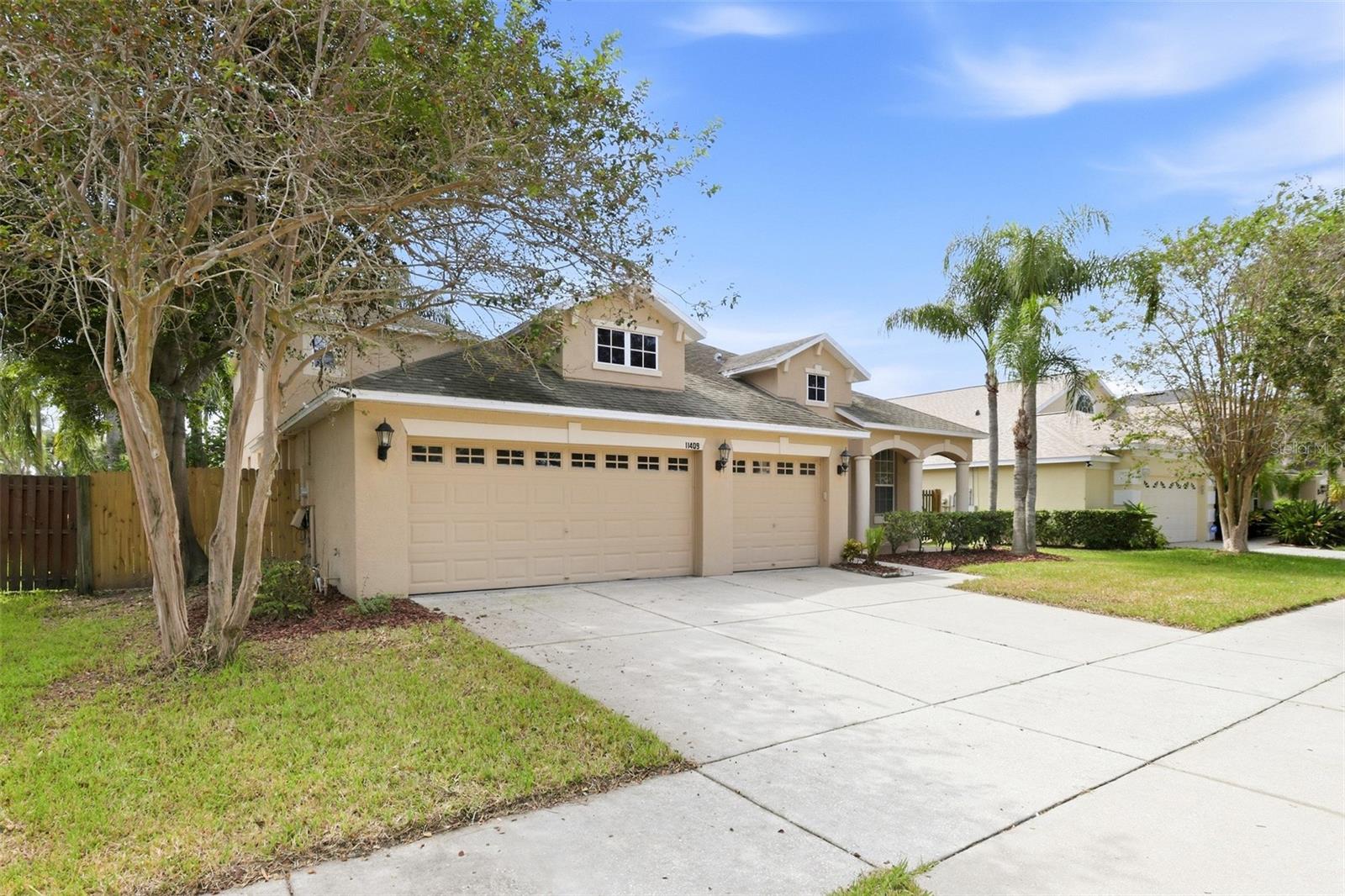11409 BLUE LILAC AVE