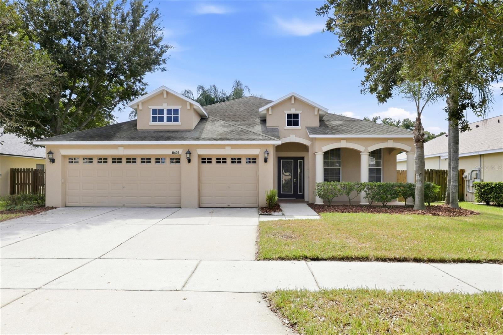 11409 Blue Lilac Ave, Riverview