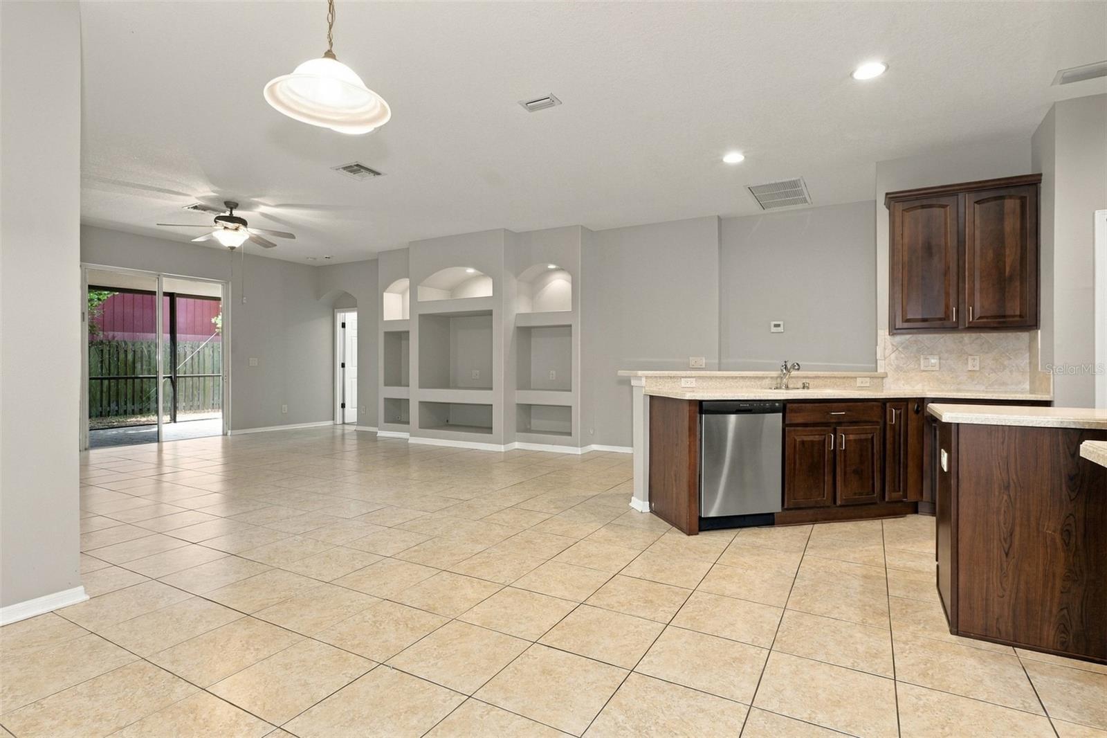 11409 BLUE LILAC AVE