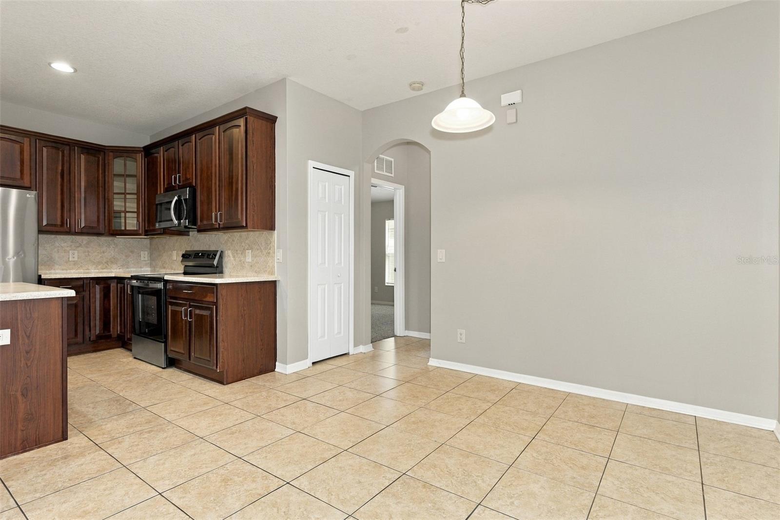 11409 BLUE LILAC AVE