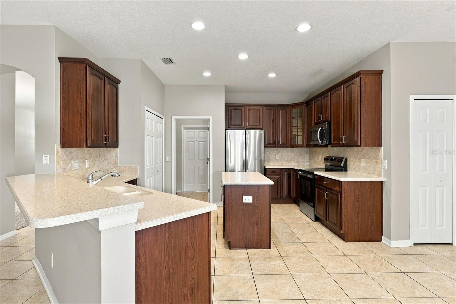 11409 BLUE LILAC AVE