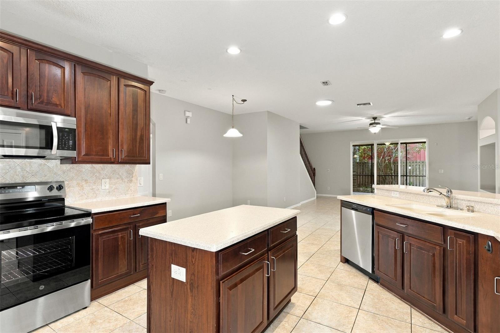 11409 BLUE LILAC AVE