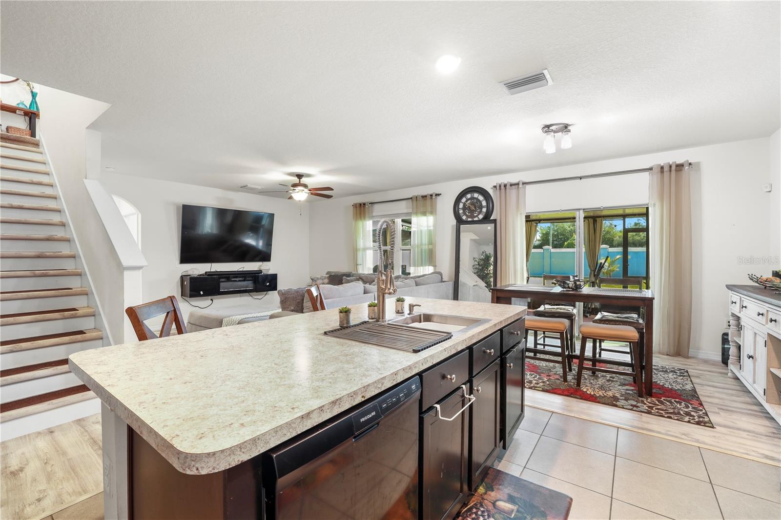 10317 GEESE TRAIL CIR