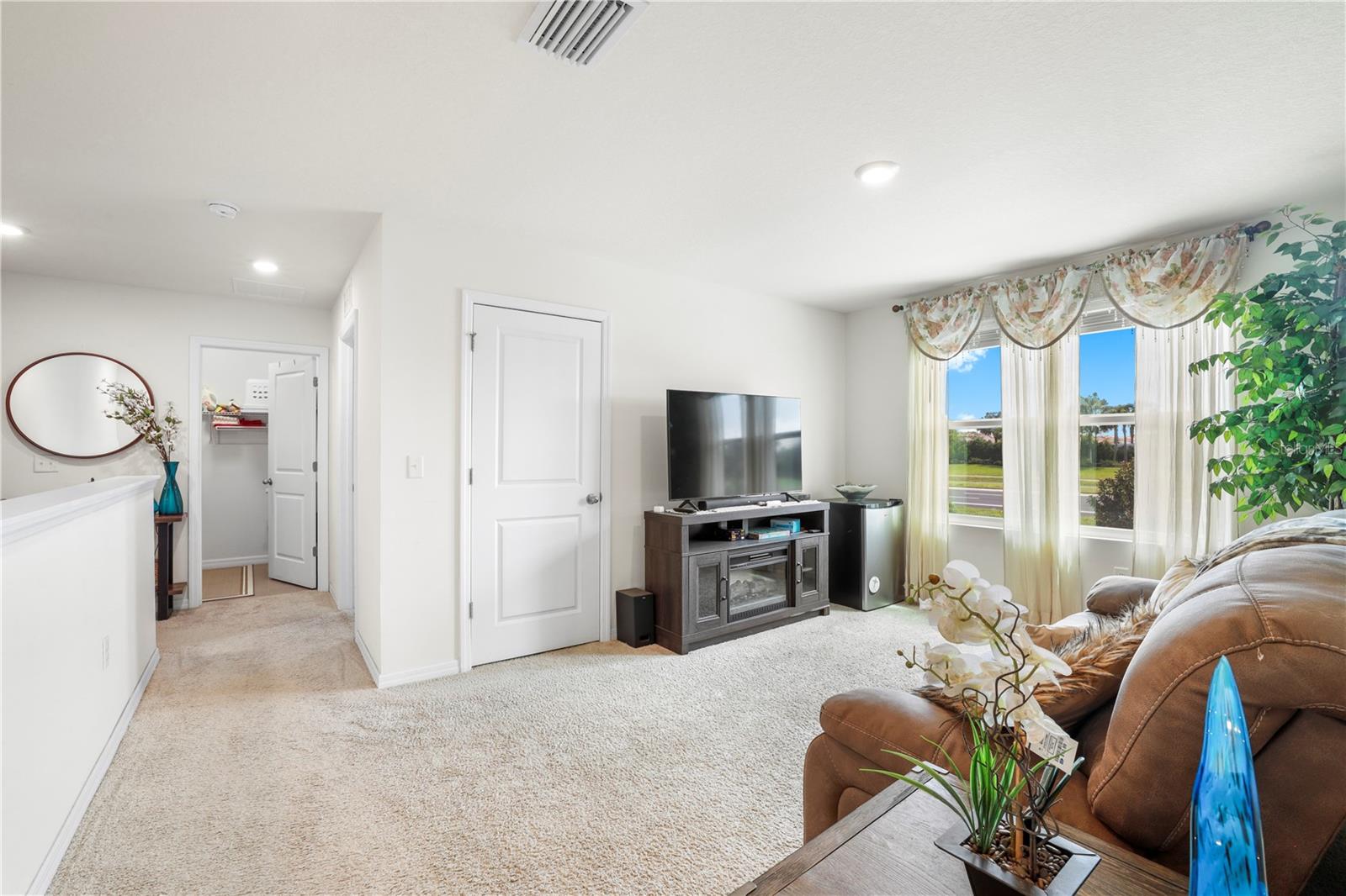 10317 GEESE TRAIL CIR