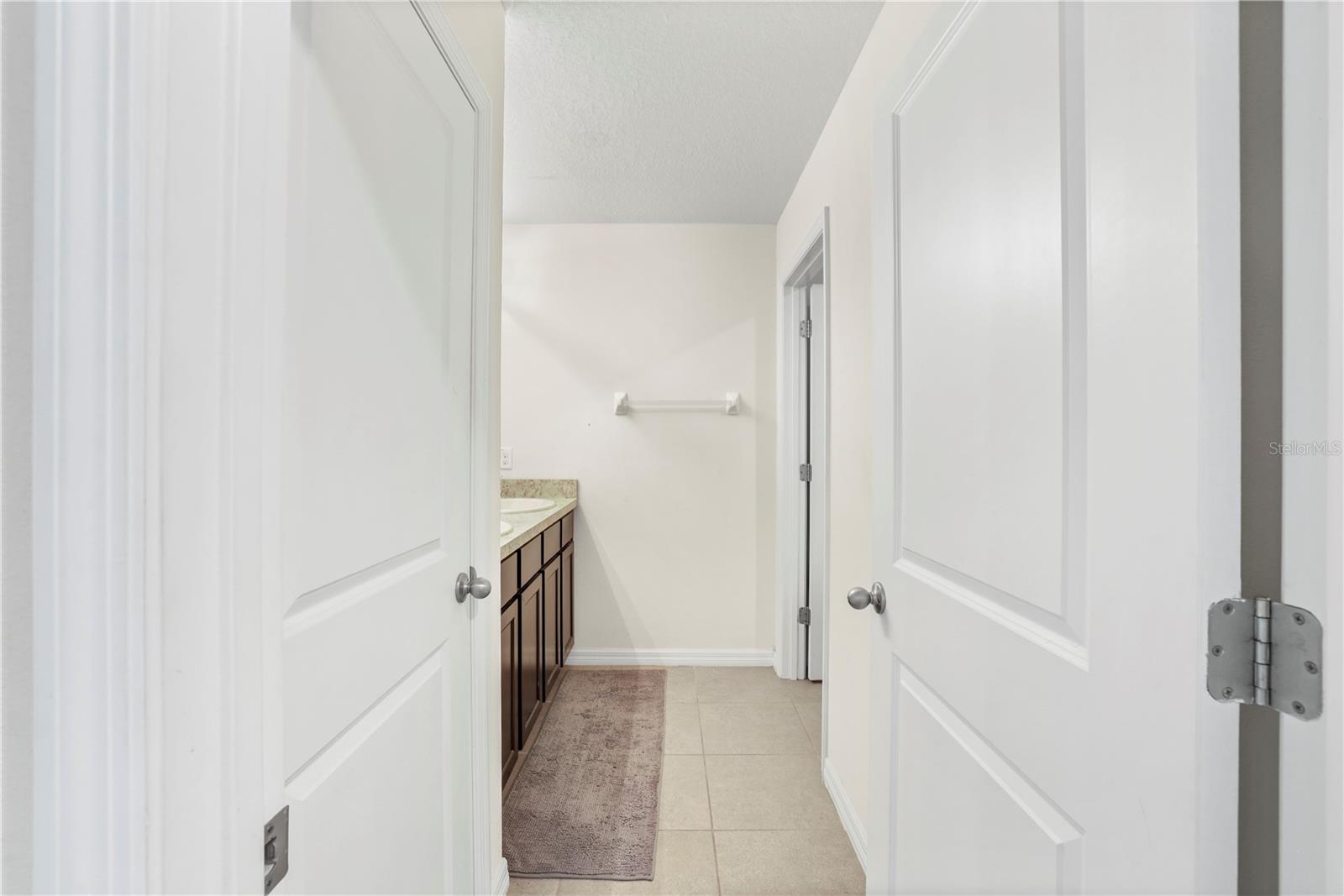 10317 GEESE TRAIL CIR