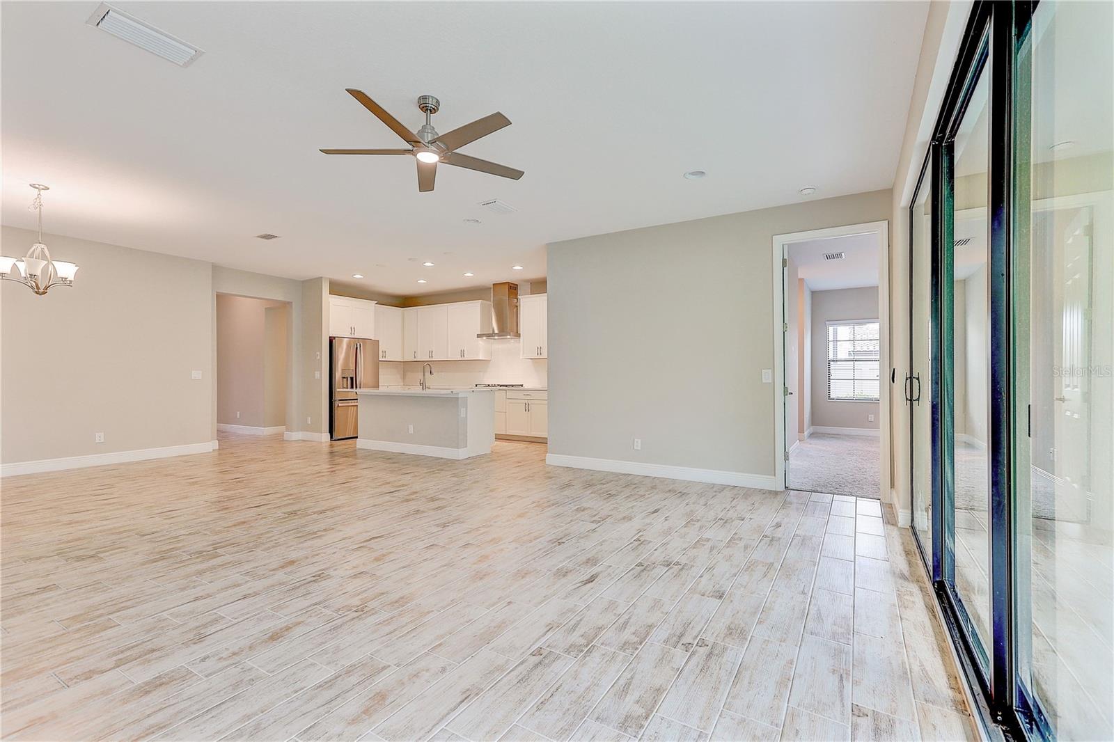 4000 BURDICK LOOP