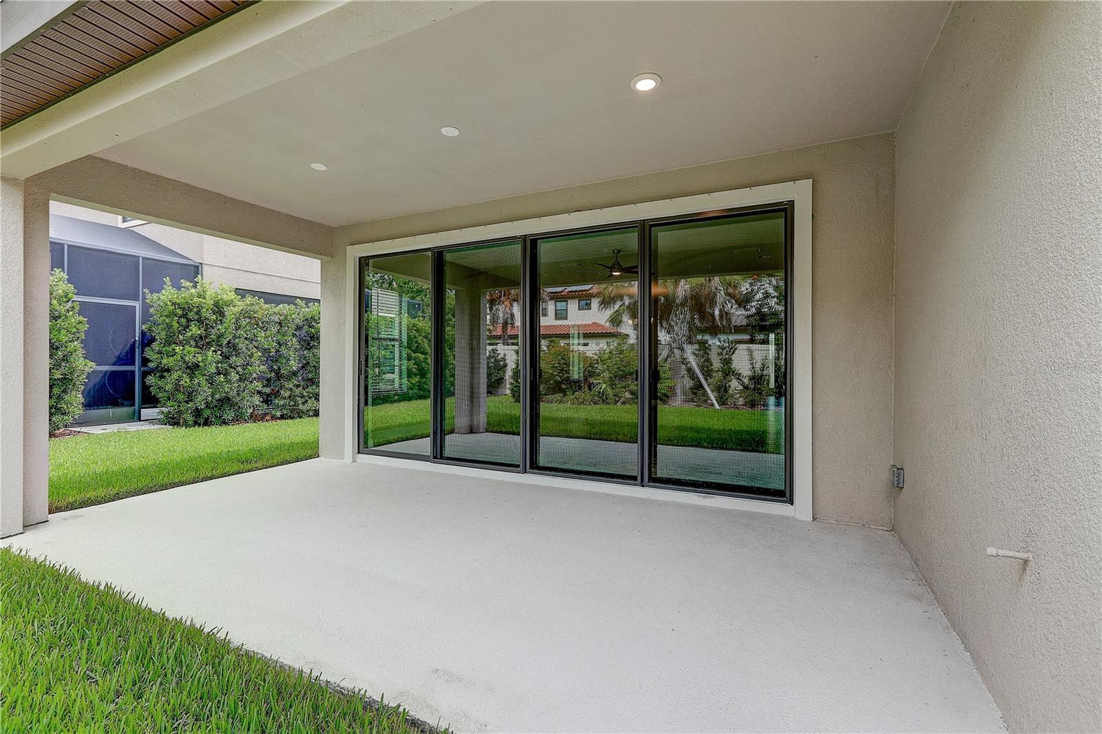 4000 BURDICK LOOP