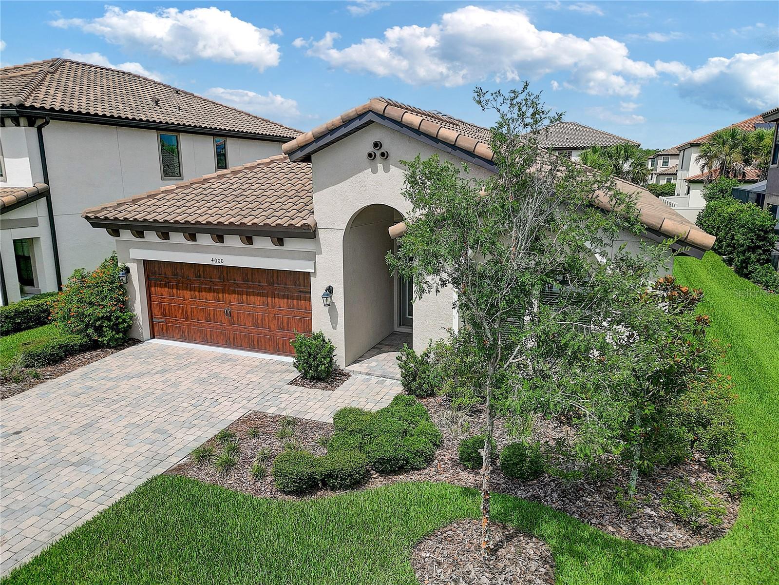 4000 BURDICK LOOP