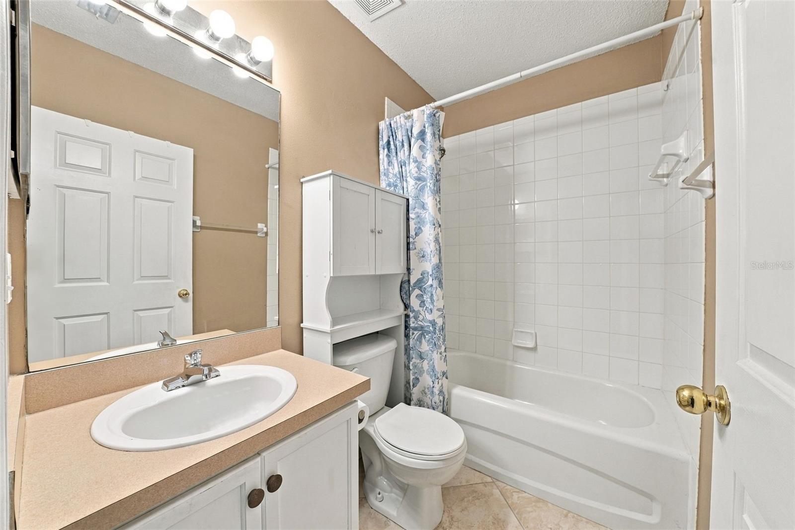 10429 HERON LAKE DR