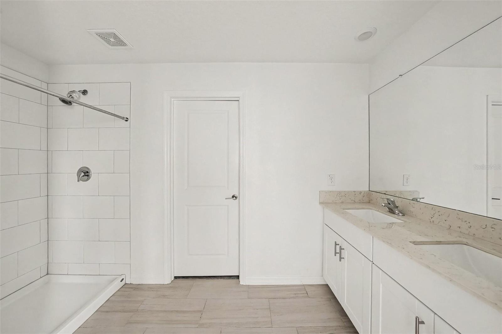 35194 ACKLEY TRCE