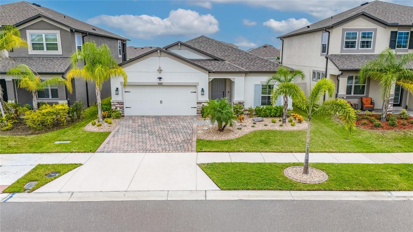 3010 MARINE GRASS DR