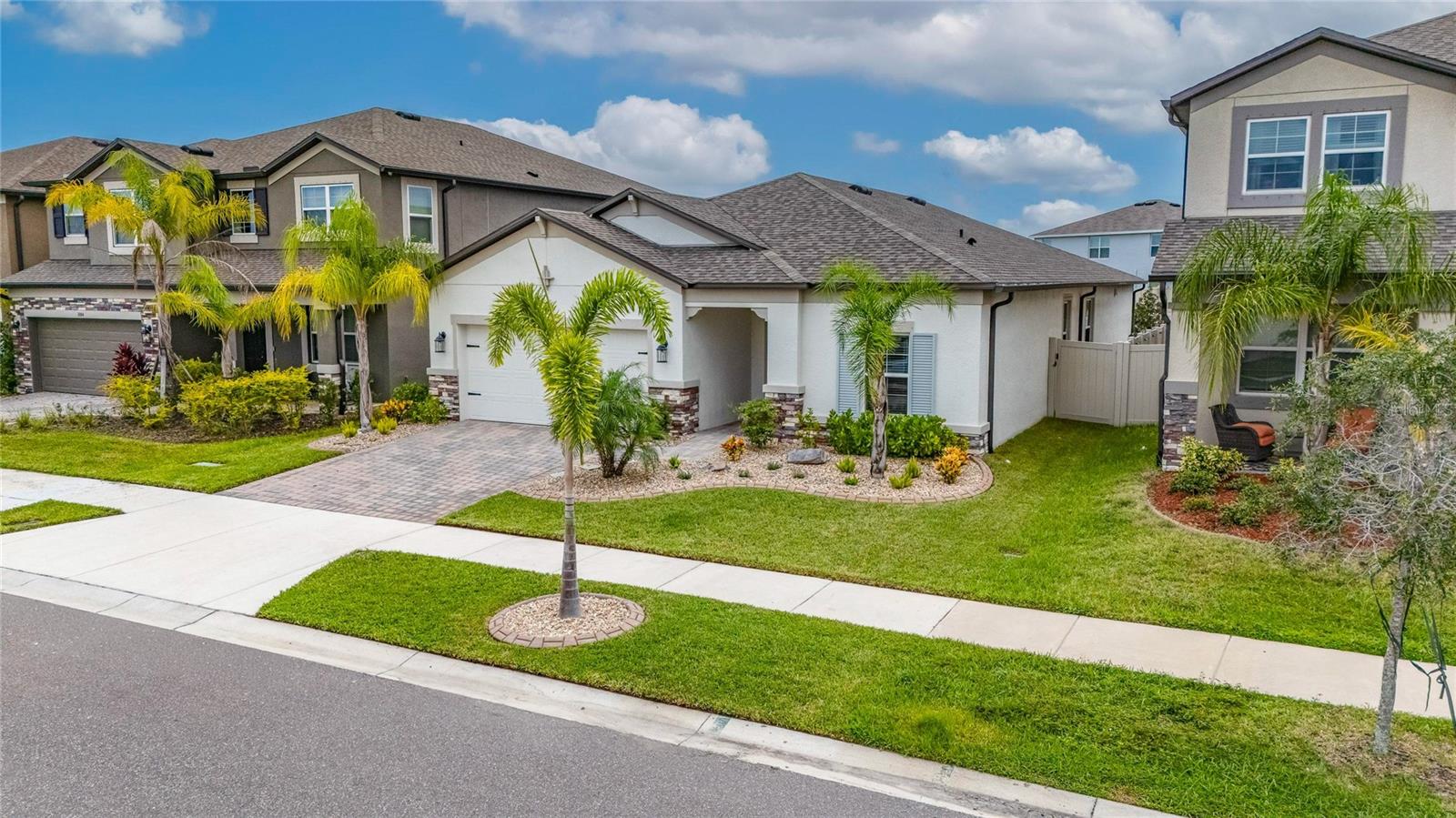 3010 MARINE GRASS DR