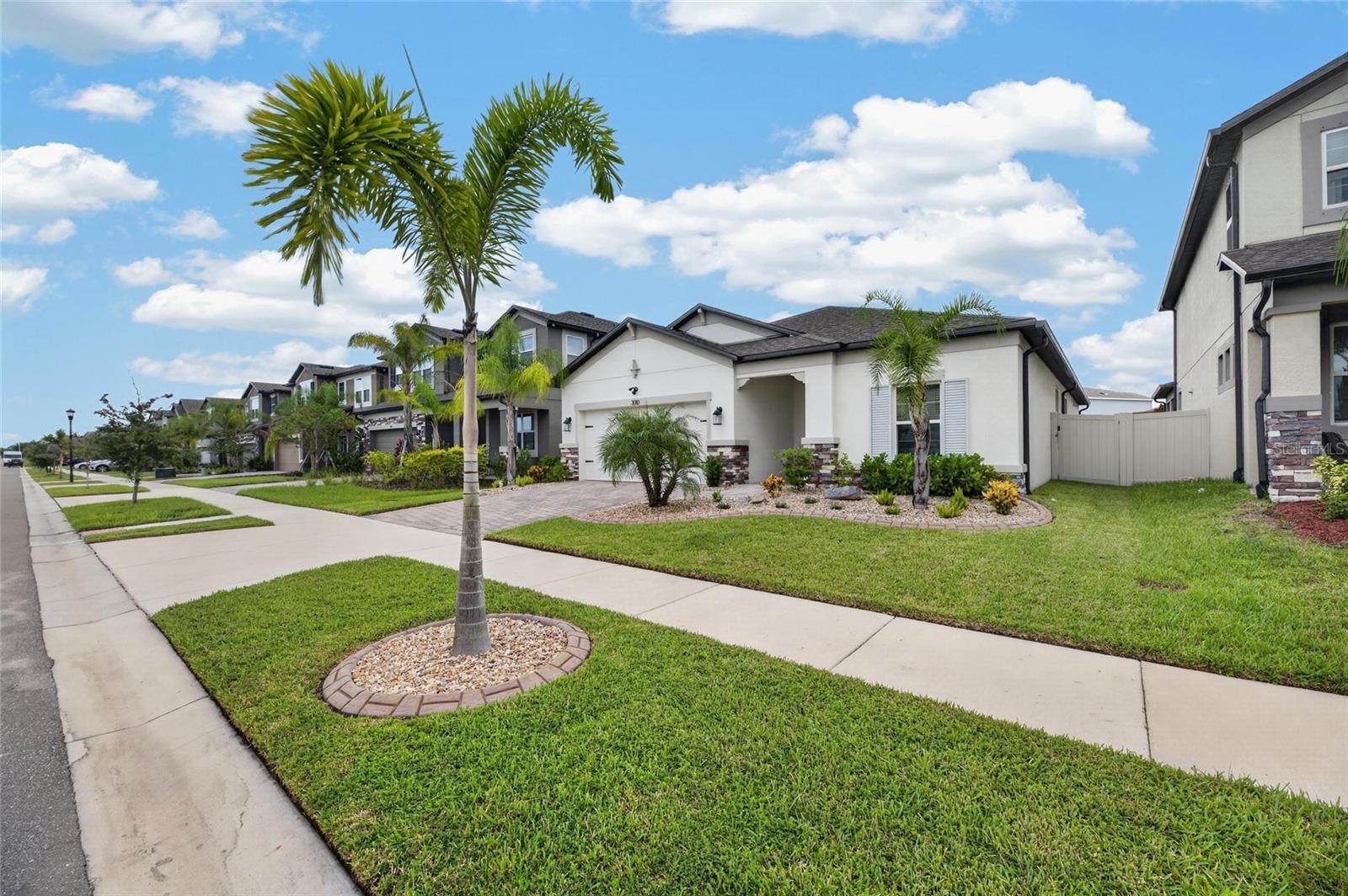 3010 MARINE GRASS DR