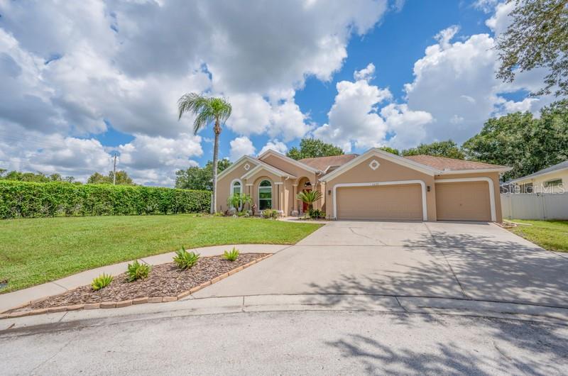 1001 SPLIT SILK ST