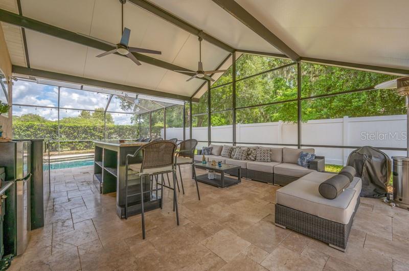 1001 SPLIT SILK ST