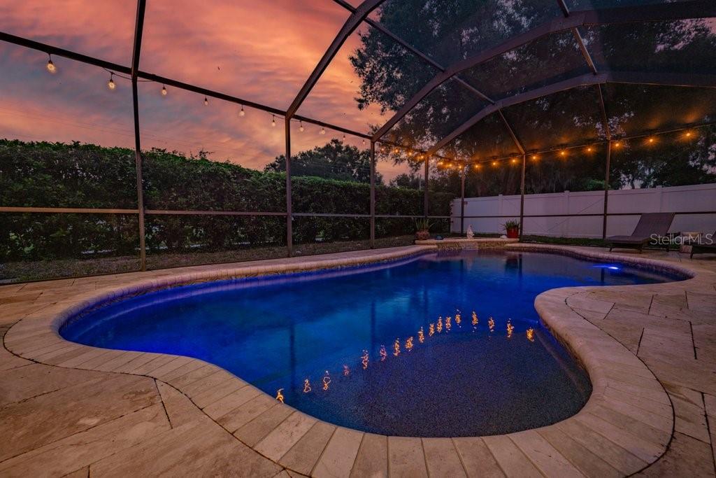 1001 SPLIT SILK ST