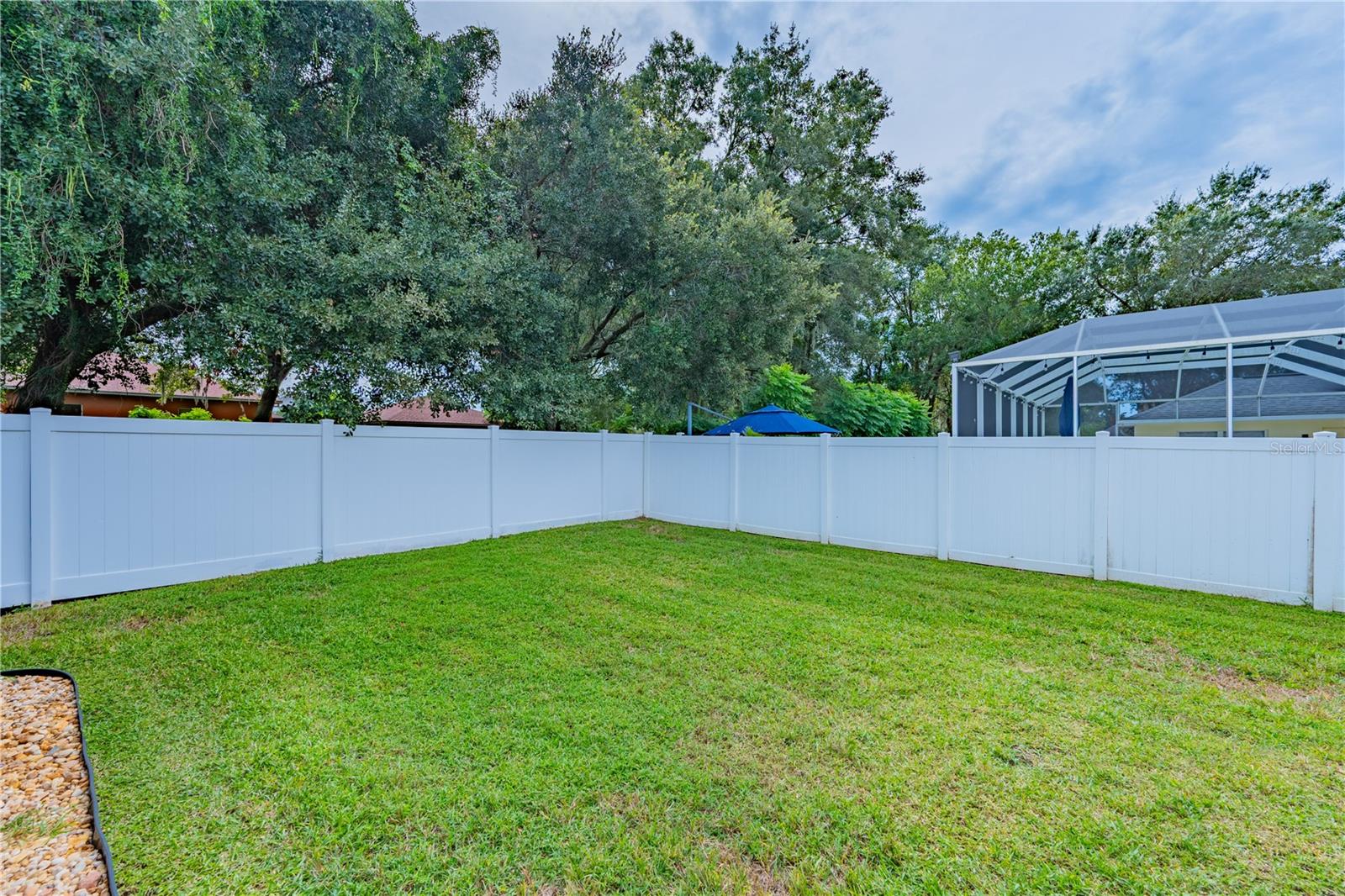 1001 SPLIT SILK ST