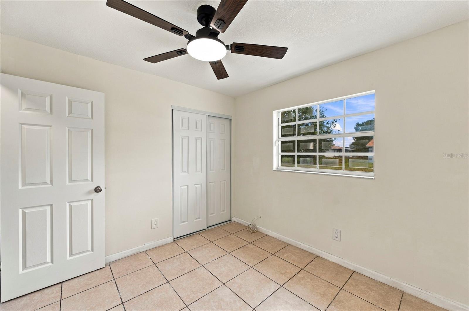 1719 JULIAN LANE DR