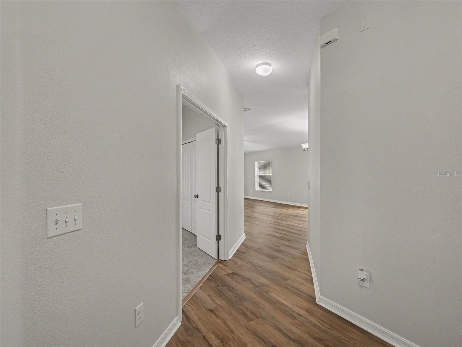 10614 SUMMER AZURE DR