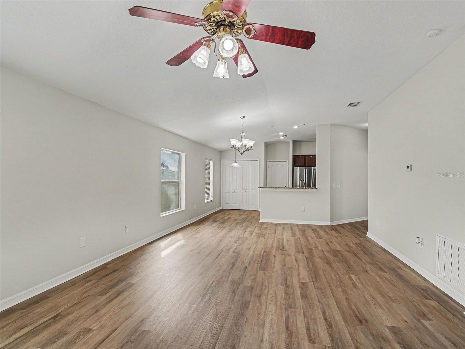 10614 SUMMER AZURE DR
