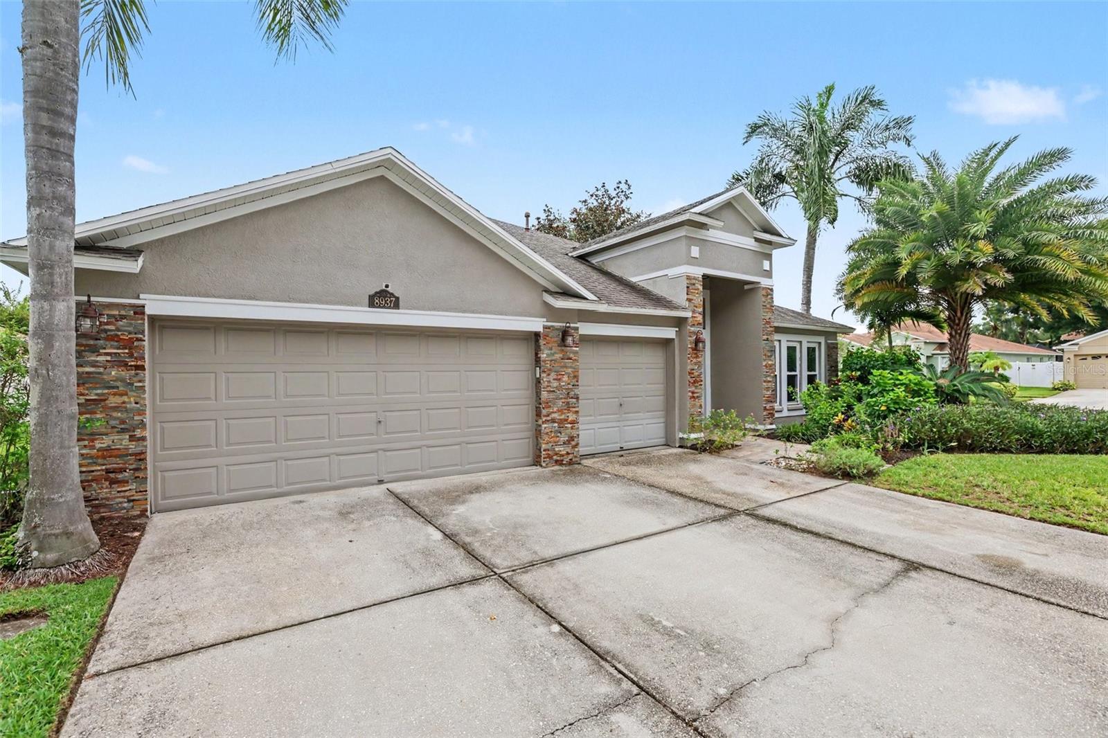 8937 ABERDEEN CREEK CIR