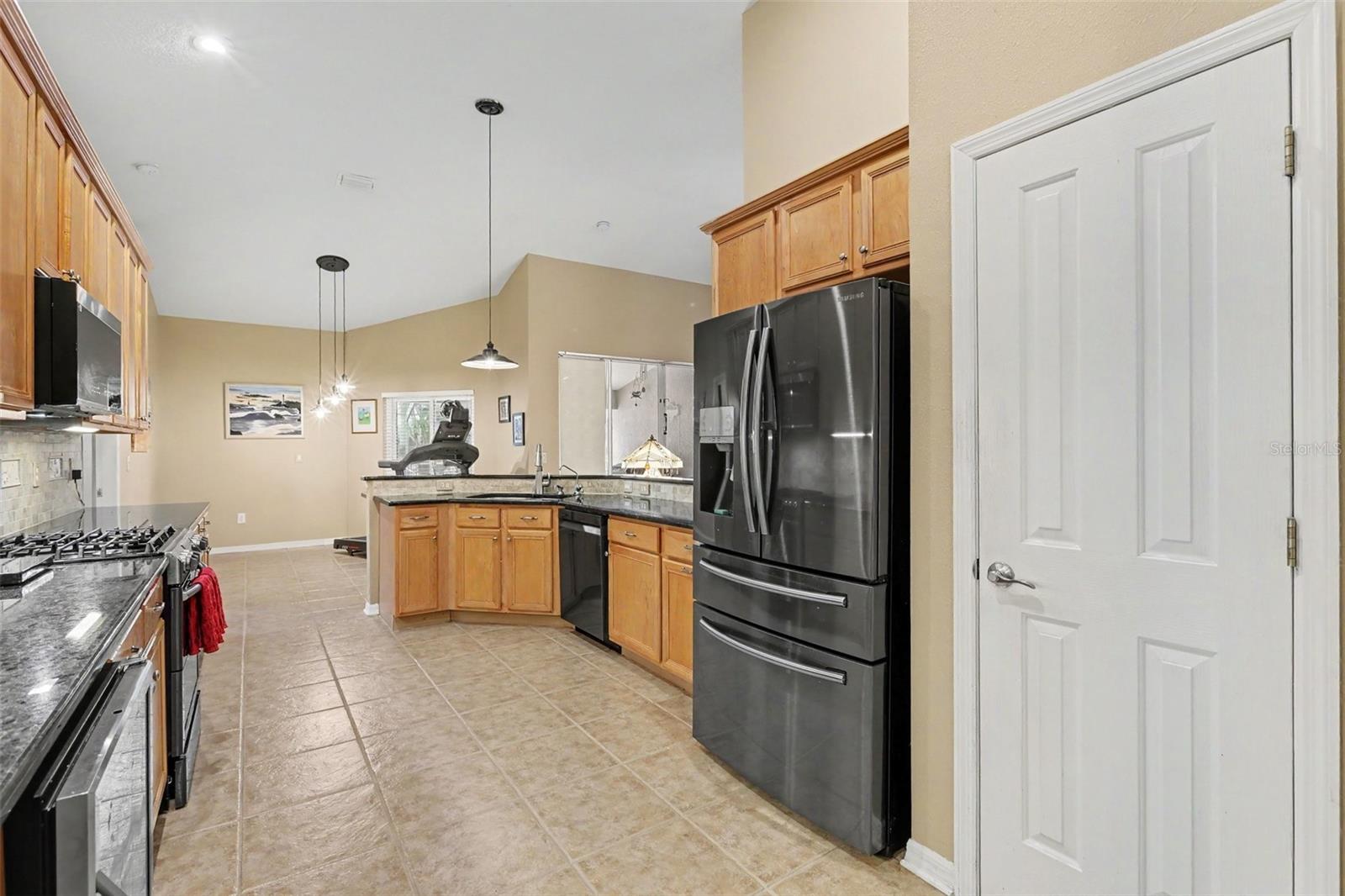 8937 ABERDEEN CREEK CIR