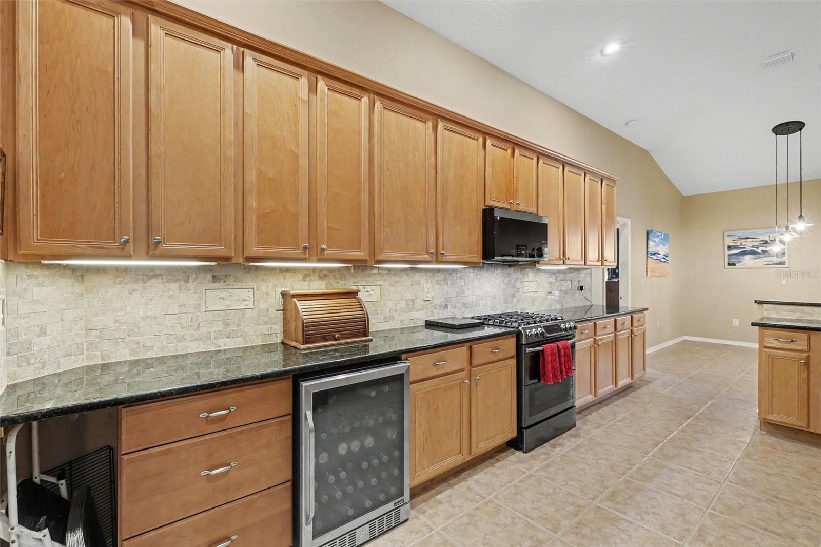 8937 ABERDEEN CREEK CIR