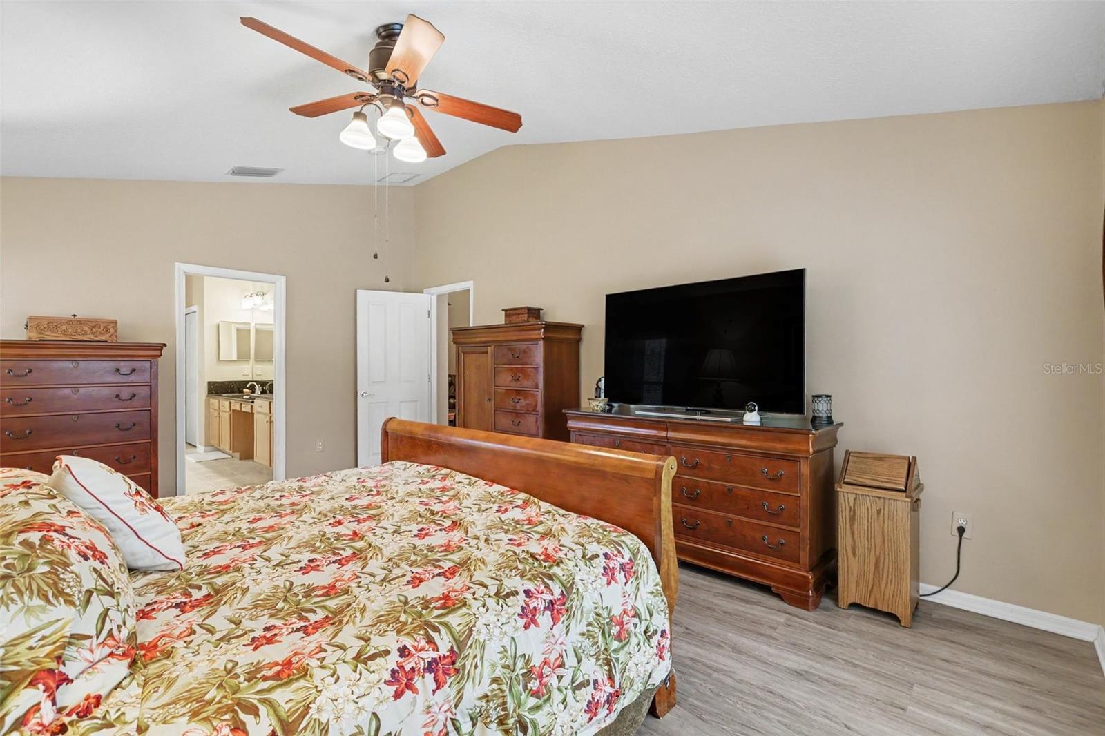8937 ABERDEEN CREEK CIR