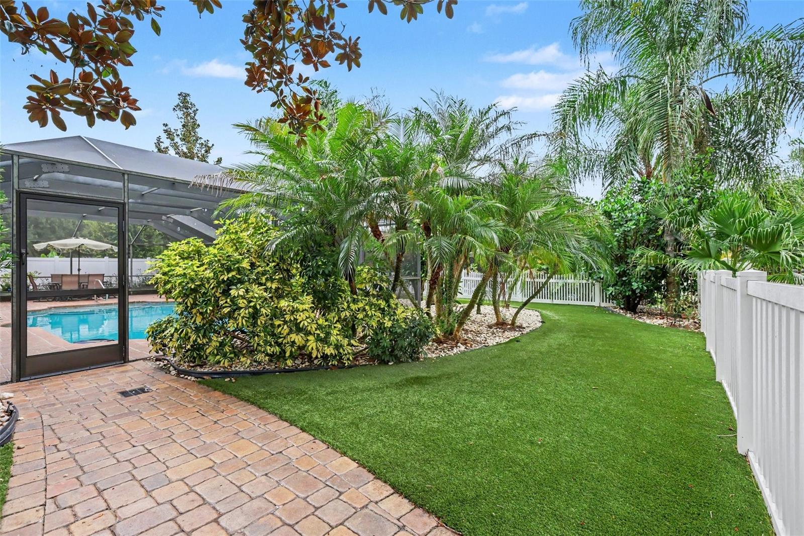 8937 ABERDEEN CREEK CIR