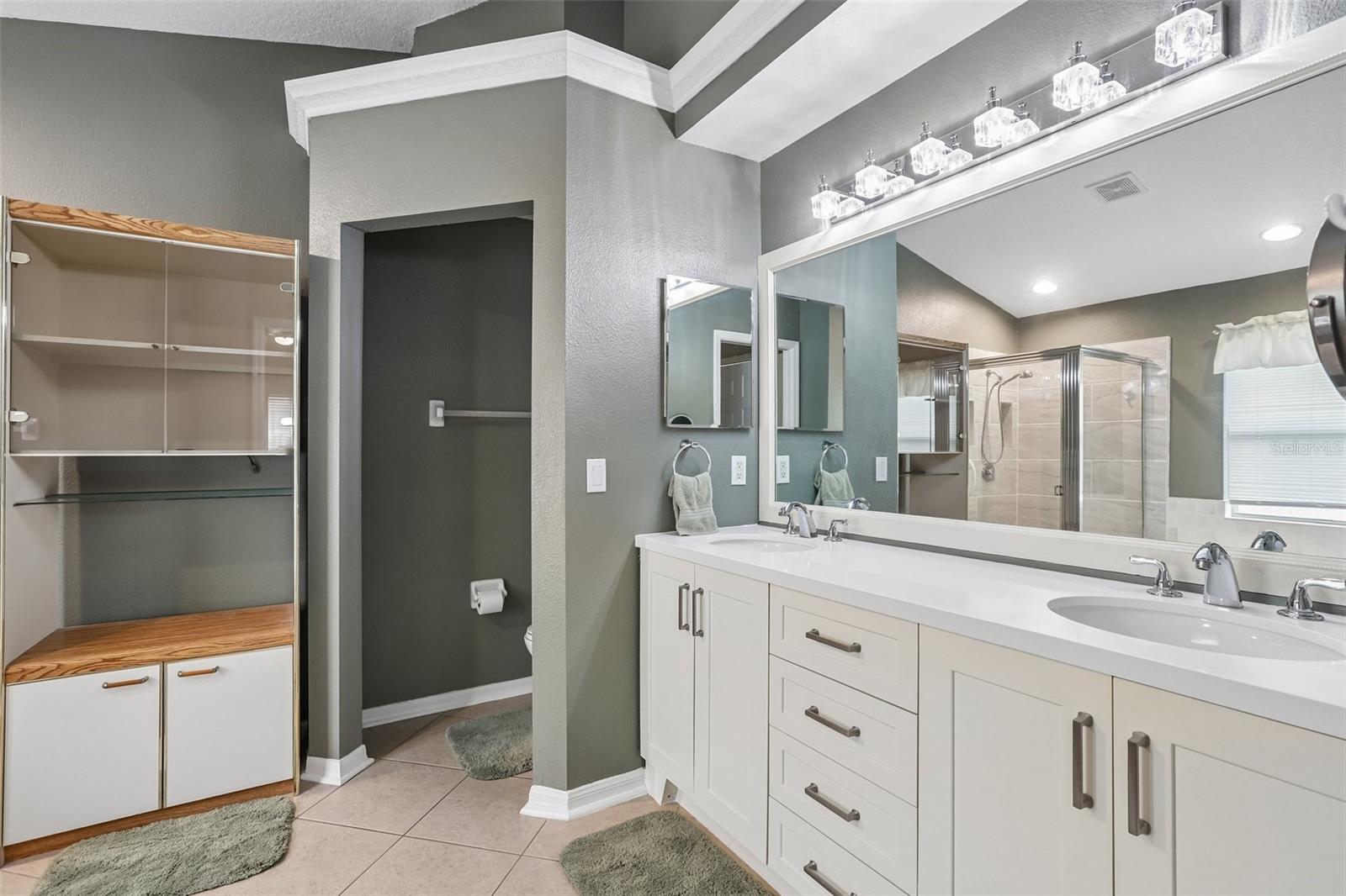 2546 ARROWPOINTE DR