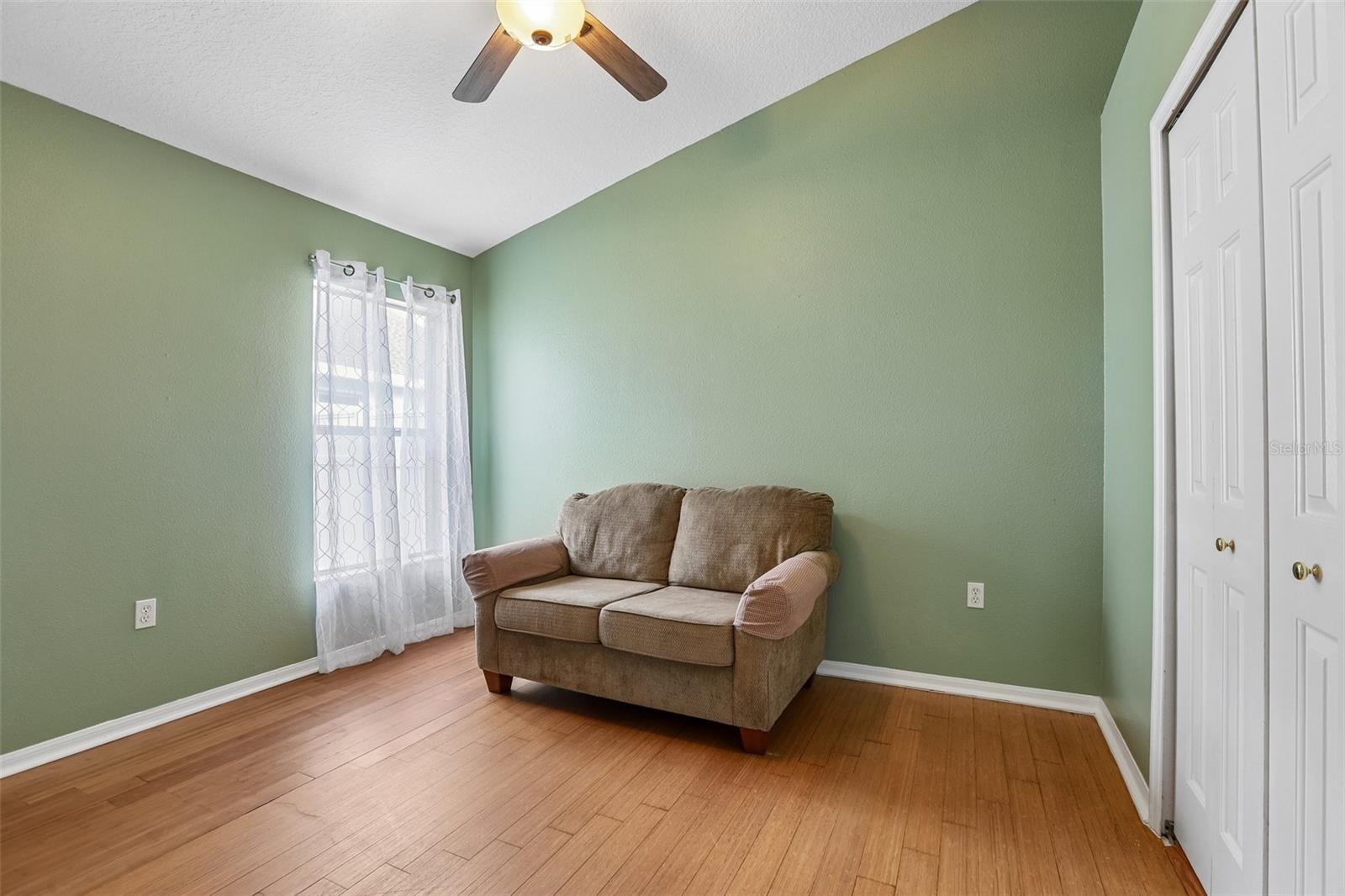 2546 ARROWPOINTE DR