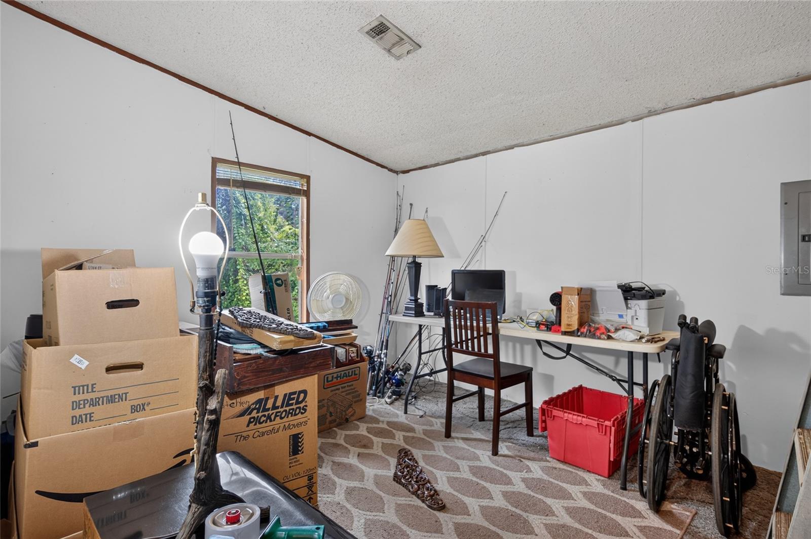 1501 PASADENA DR