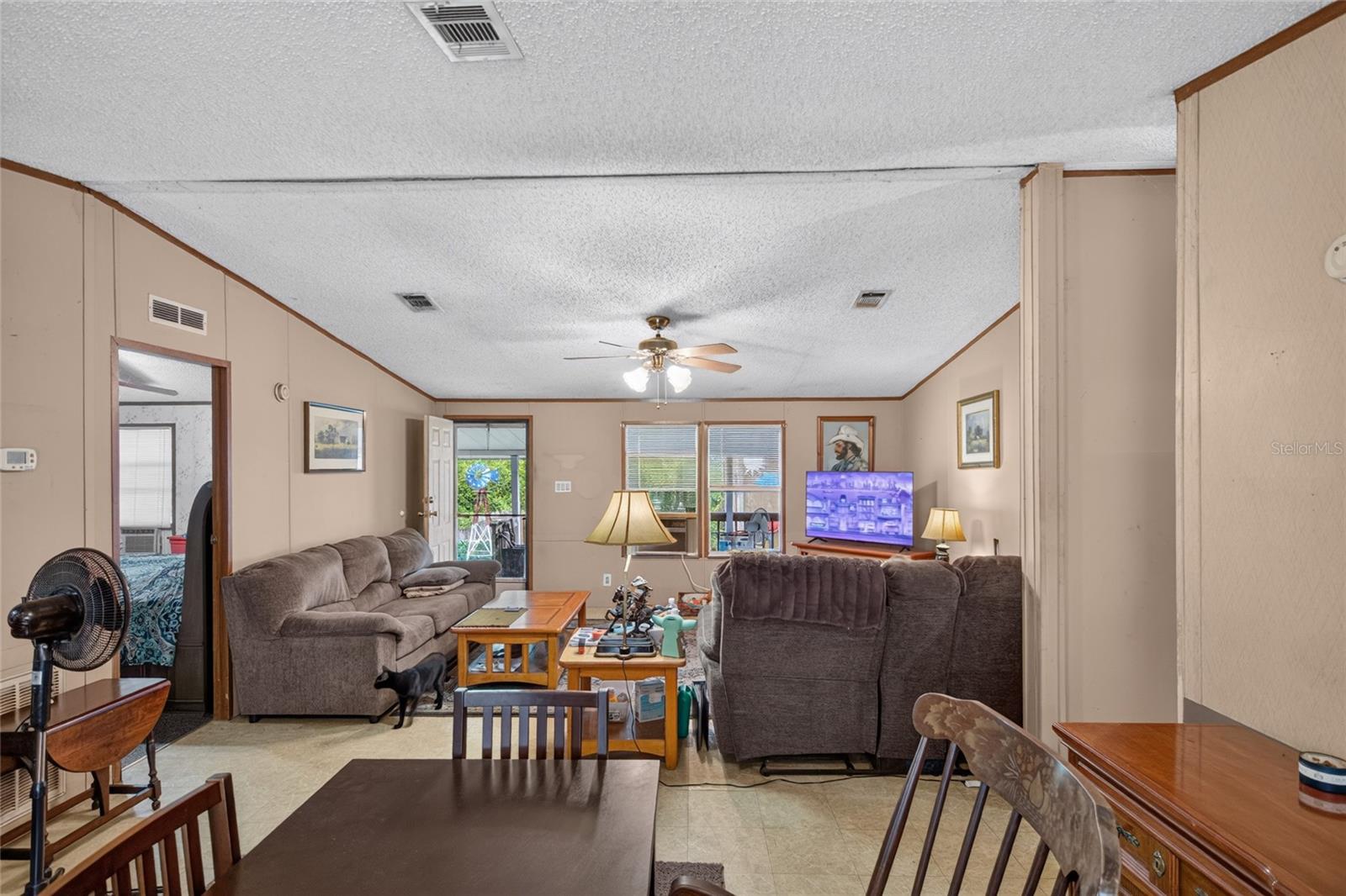 1501 PASADENA DR