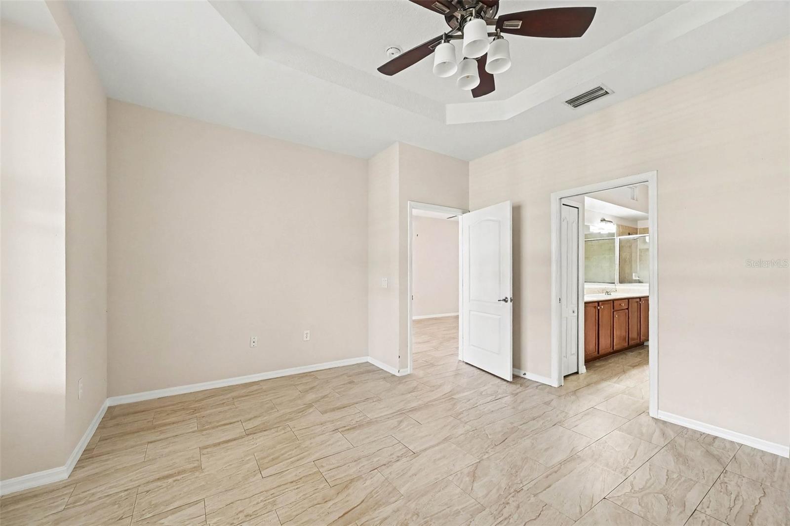 11426 CAMBRAY CREEK LOOP