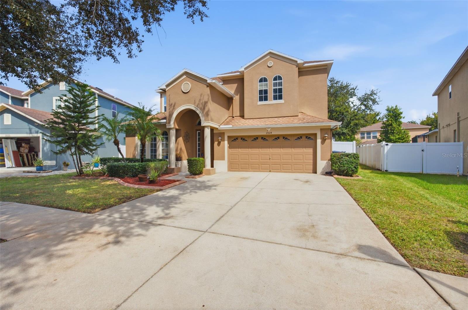 2524 CROSS MORE ST