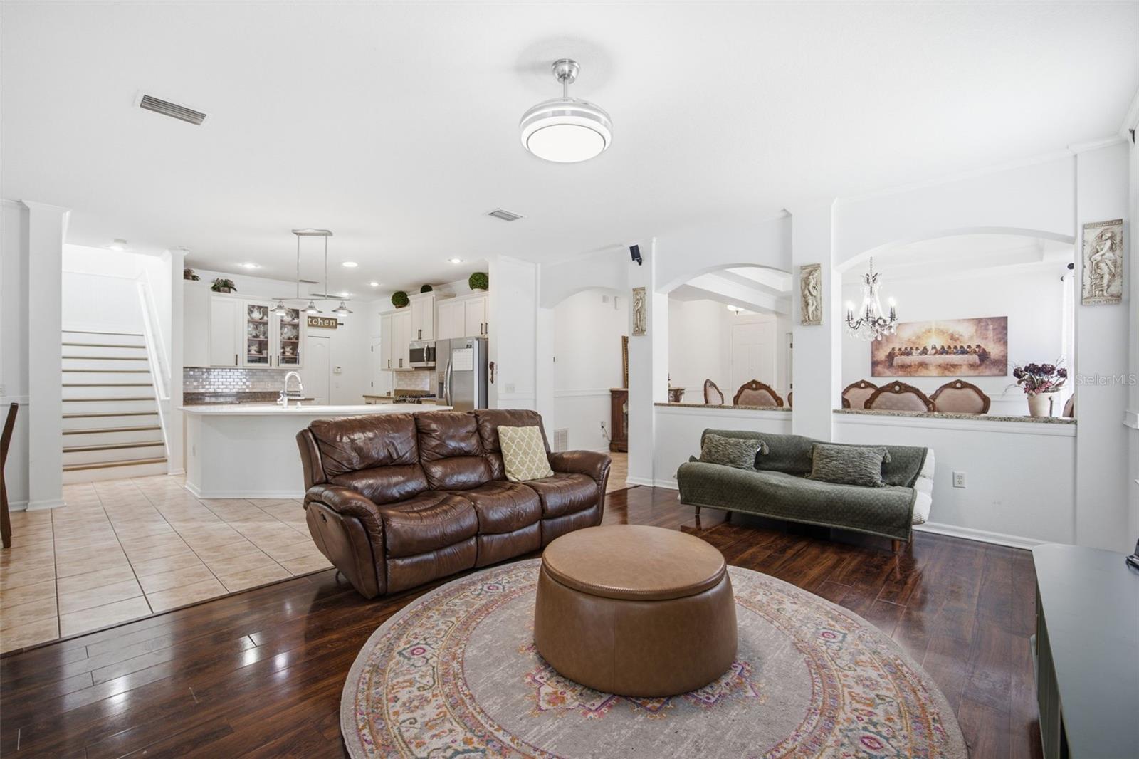 2524 CROSS MORE ST