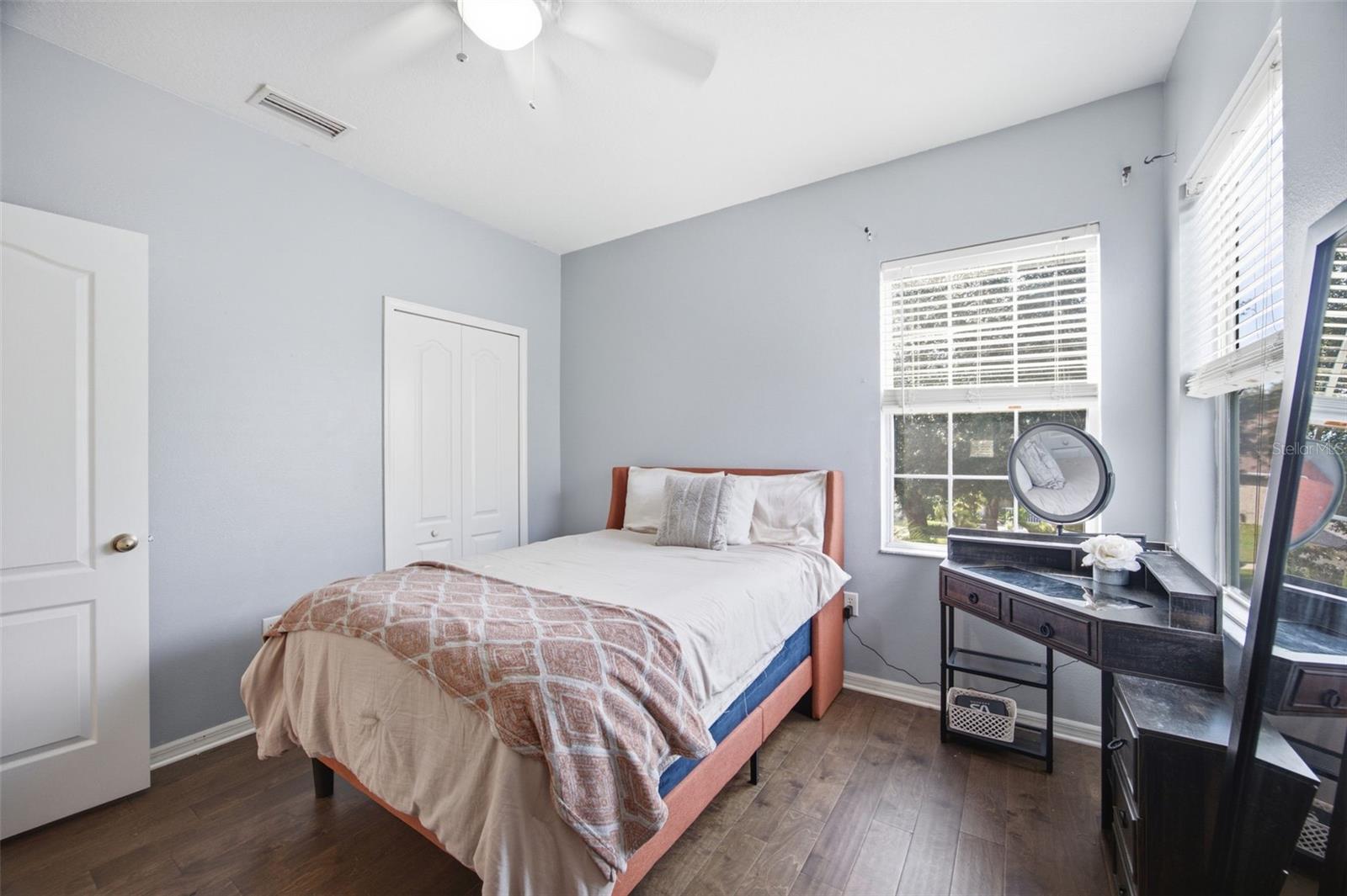 2524 CROSS MORE ST