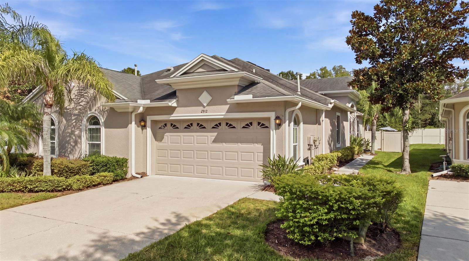 2912 DEVONOAK BLVD